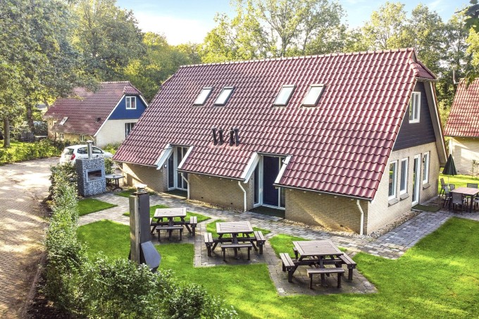 voorzijde van boven 9 23.jpeg