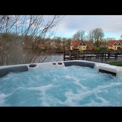 uitzicht vanuit spa.jpg