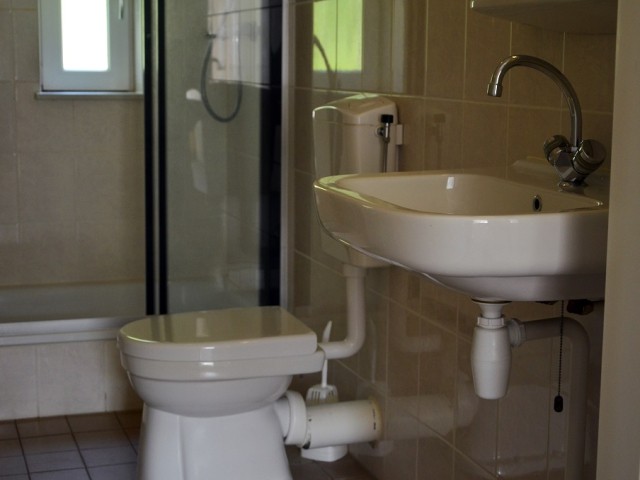 tweede badkamer.jpg