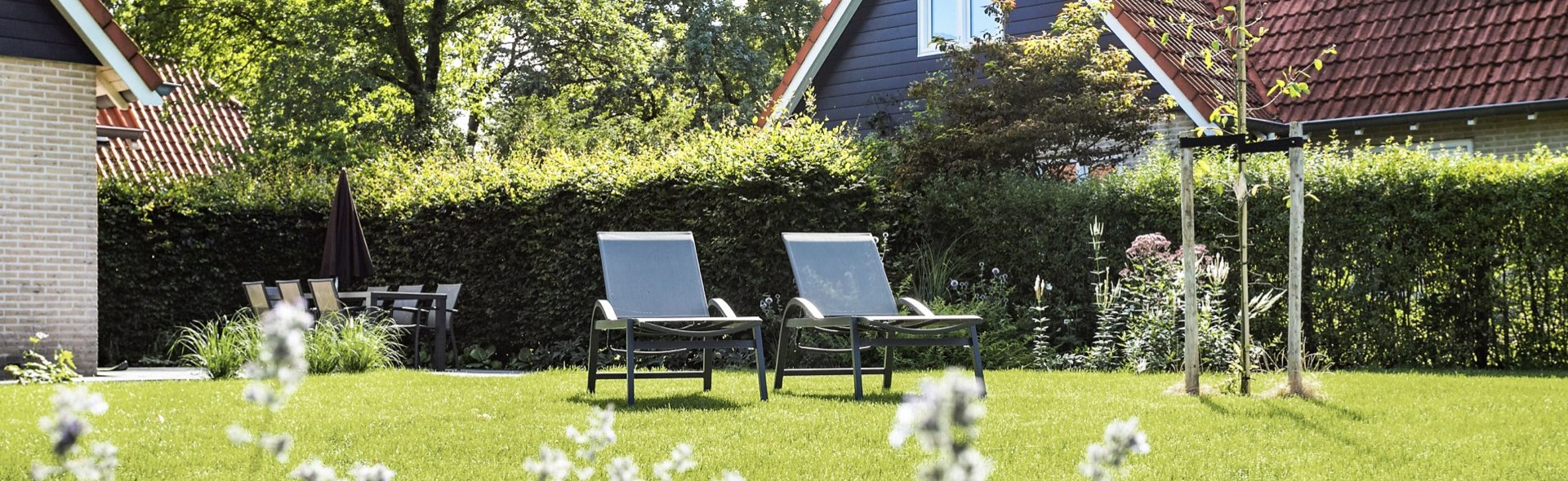 relaxbedden buiten 9 23.jpeg