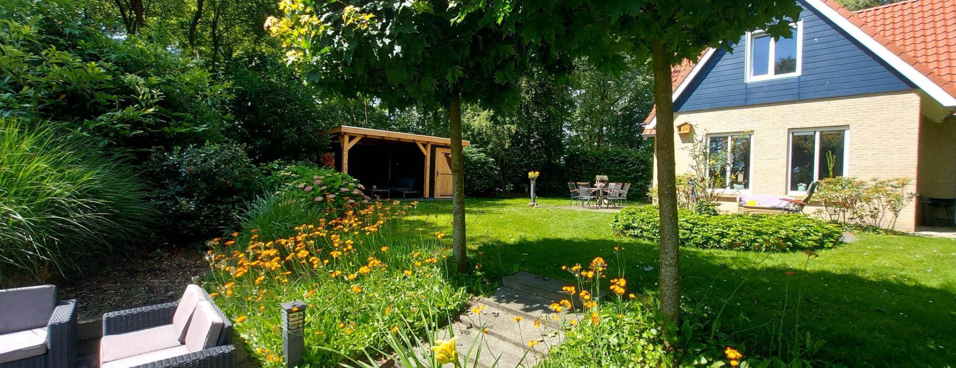 Tuin_met_overkapping-11.jpg