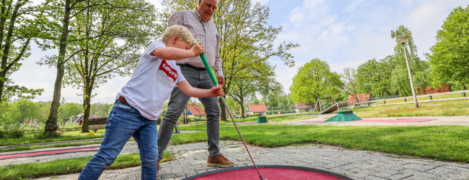 Minigolf-Sfeerfoto liggend.jpg
